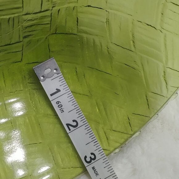 Vintage Indiana Glass Weavetex Glassware Avocado Green Basket Weave Bowl 9in dia - Picture 8 of 8